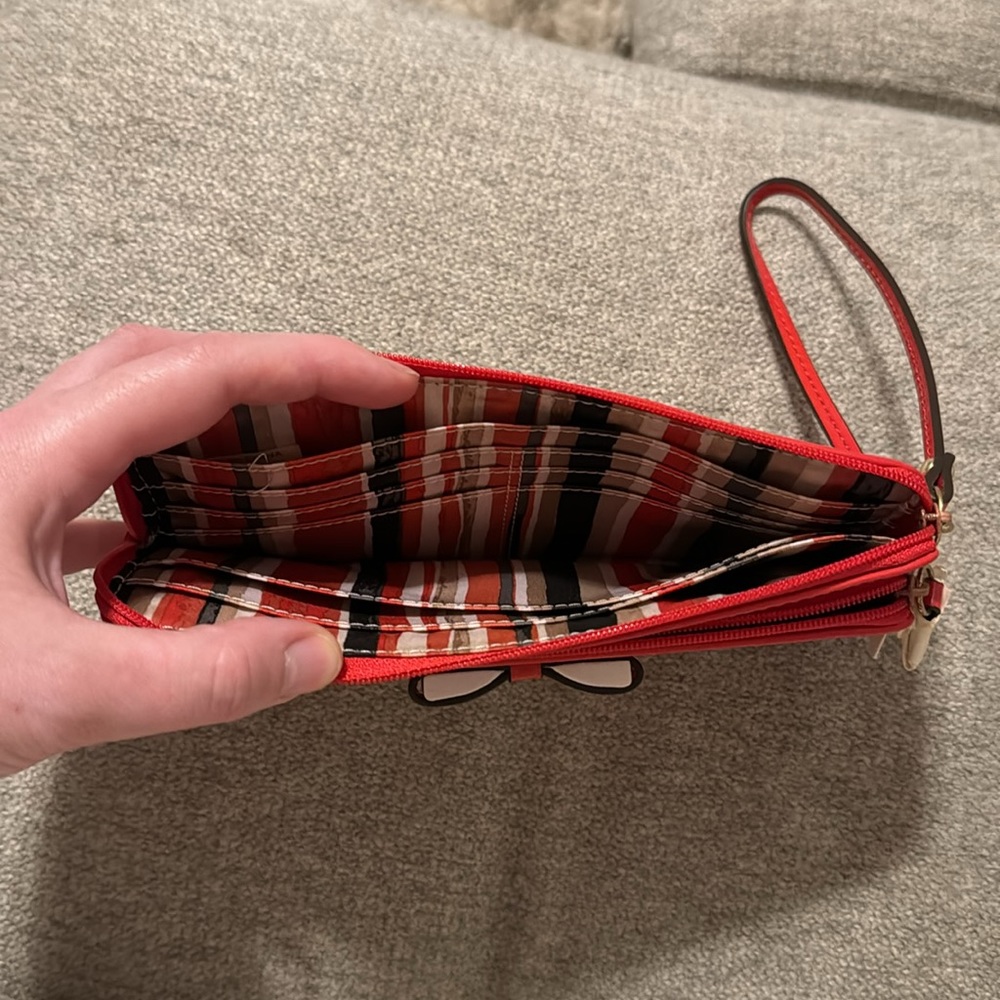 Coach Poppy Wristlet - Picture 3 of 8